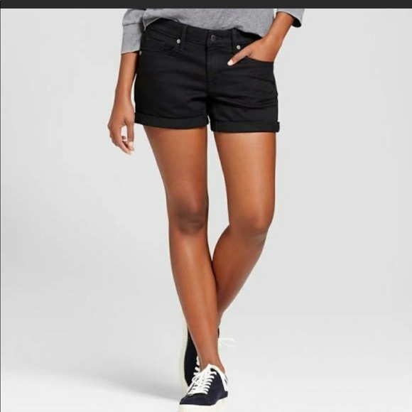mossimo mid rise shorts